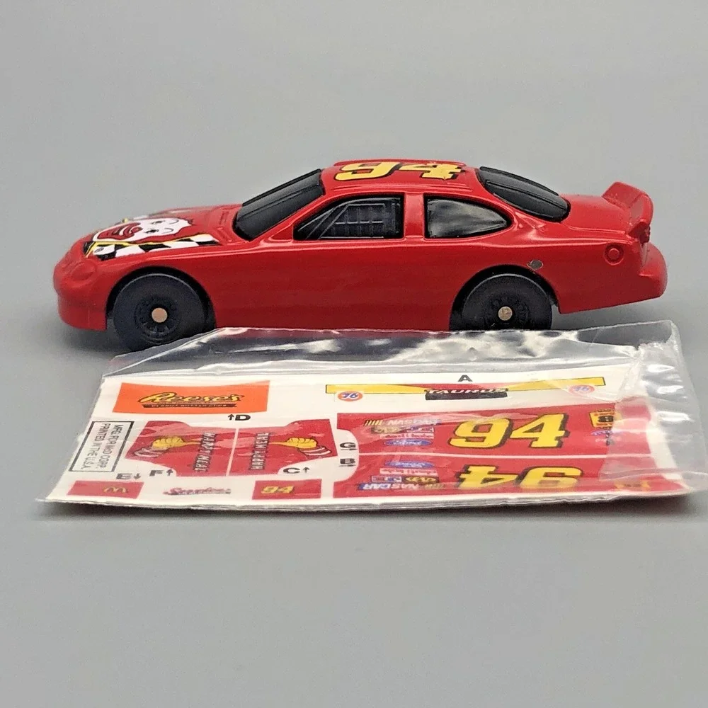 Hot Wheels 1998 McDonald's Taurus Race Car #94 w/ Sticker Sheet Red Diecast 1/64